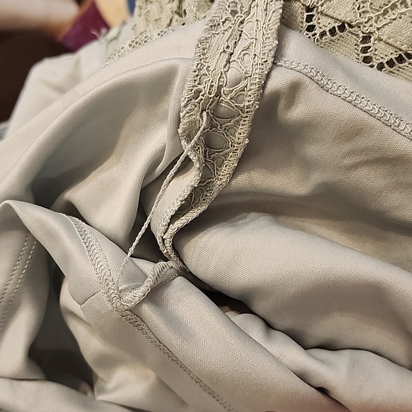 Adrianna Papell Half Bell Sleeve Lace Overlay Light Sage Sheath Dress Designer - Picture 13 of 15